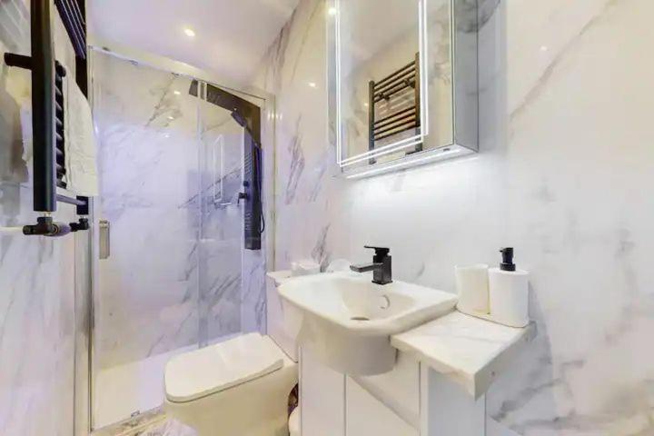 Praed Street Paddington - 3