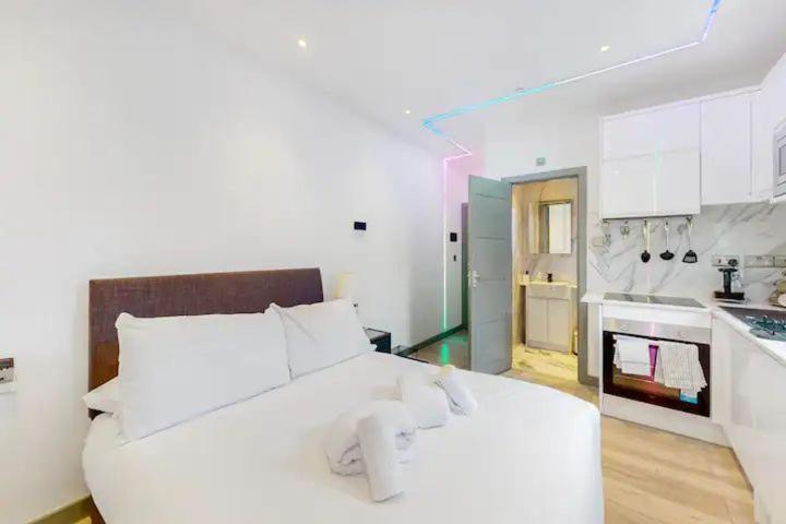 Praed Street Paddington - 4