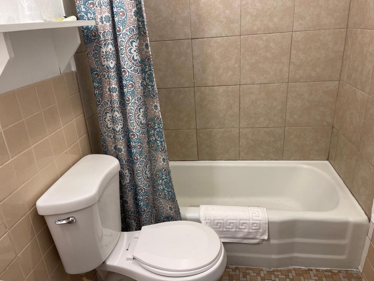 Legend Motel — photo 17