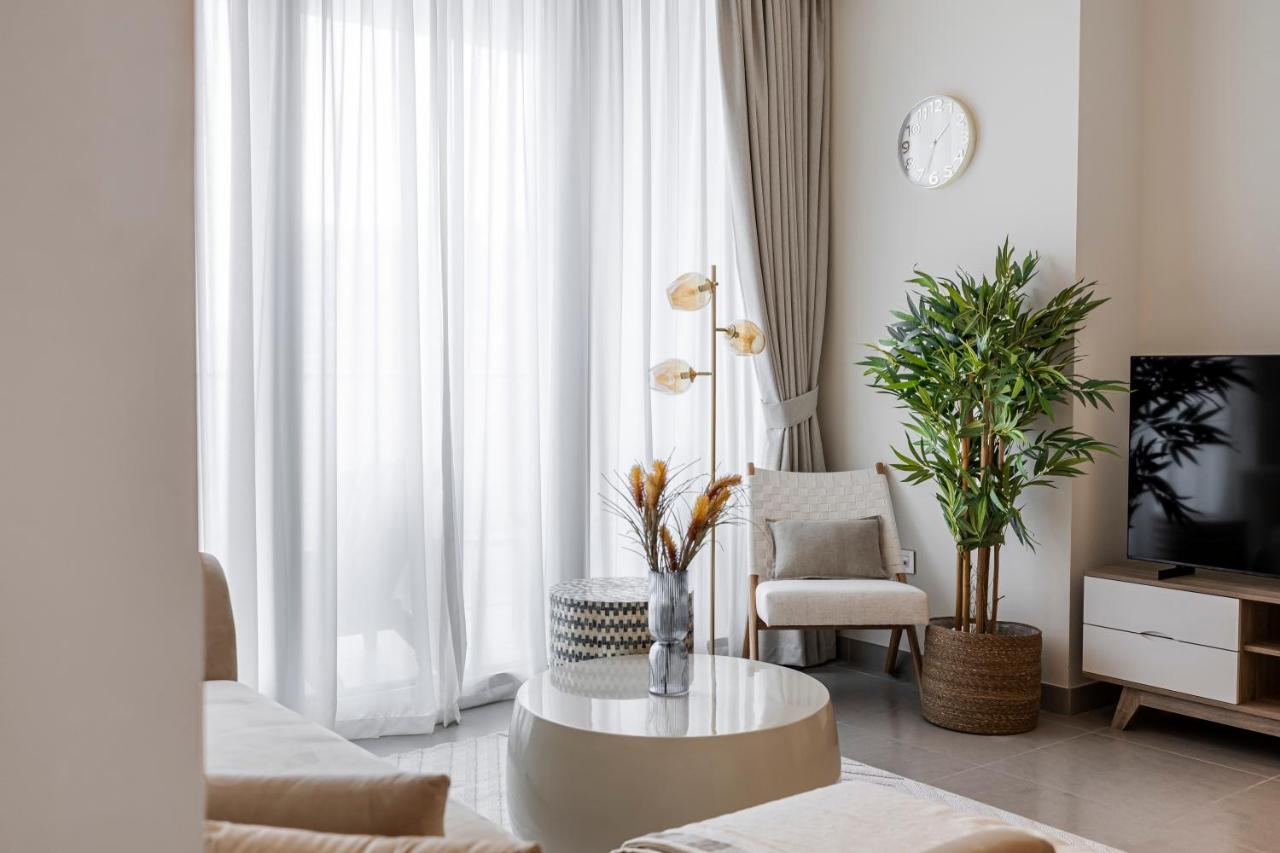 1BR Forte II Downtown View - 3