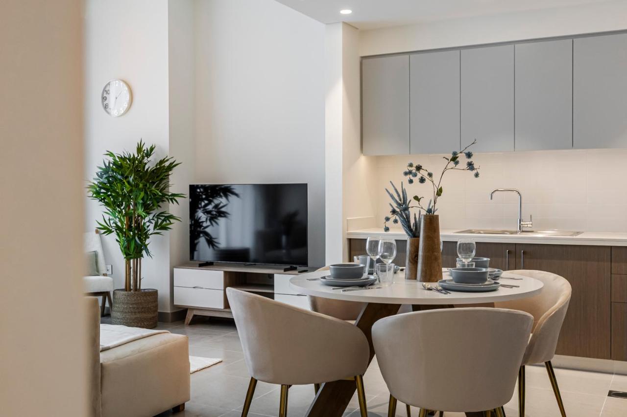 1BR Forte II Downtown View - 4