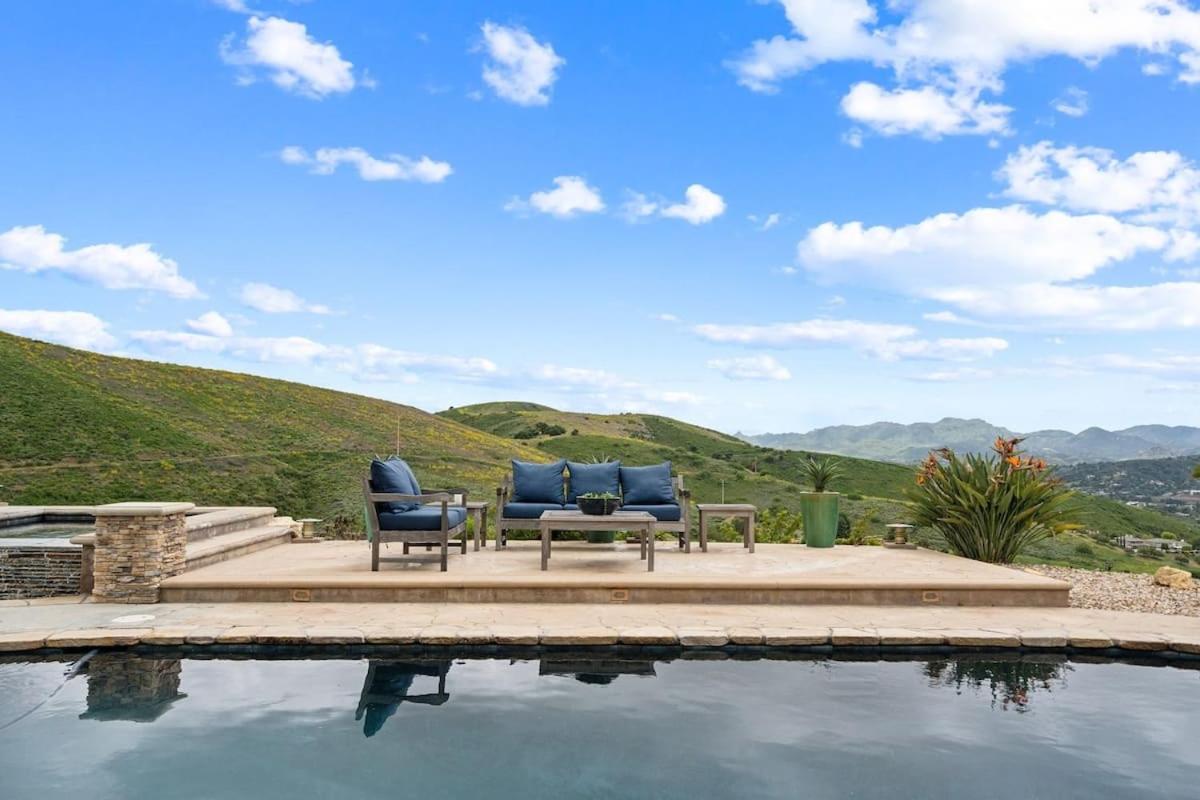 Bouquet Cottage home - 2