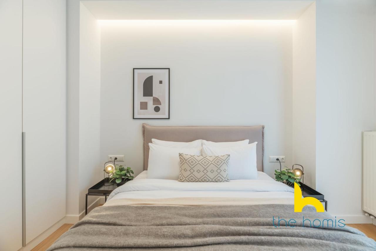 Stylish 2-BDR Apt in Centre of Athens By The Homis - 2