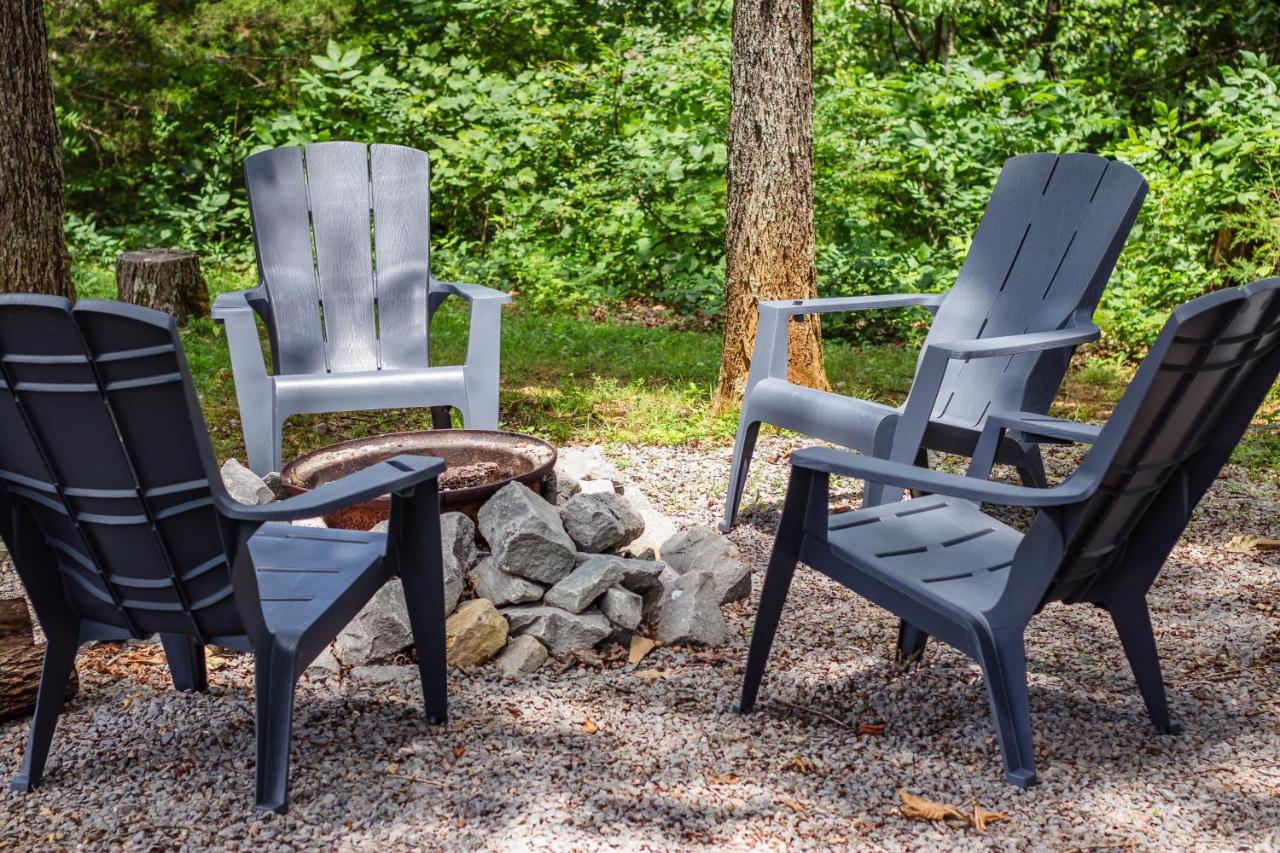 Kozy Haven Log Cabin Rentals — photo 18