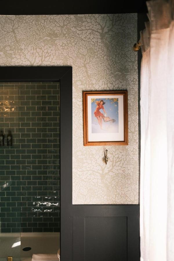 The Madison Hotel — photo 8