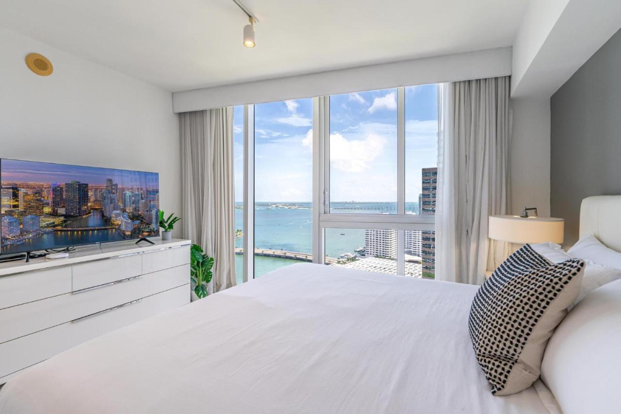 ICON Brickell Miami- 2 bedroom Condo with City and water views! - 2