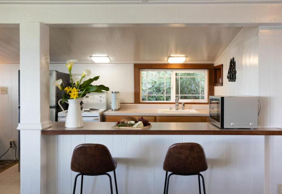 Dennen's Victorian Farmhouse — photo 14