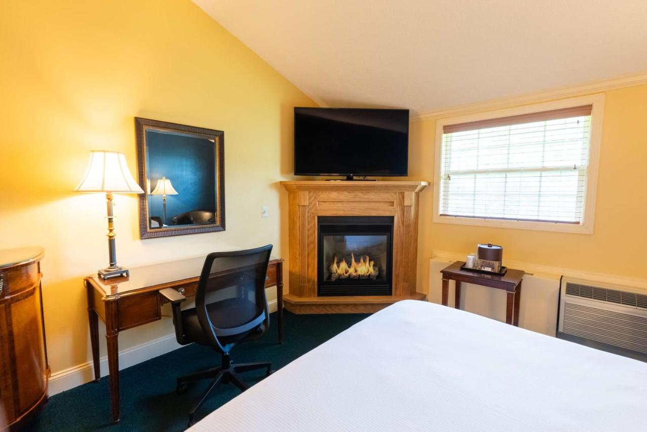 Fireside Inn & Suites Waterville — photo 20