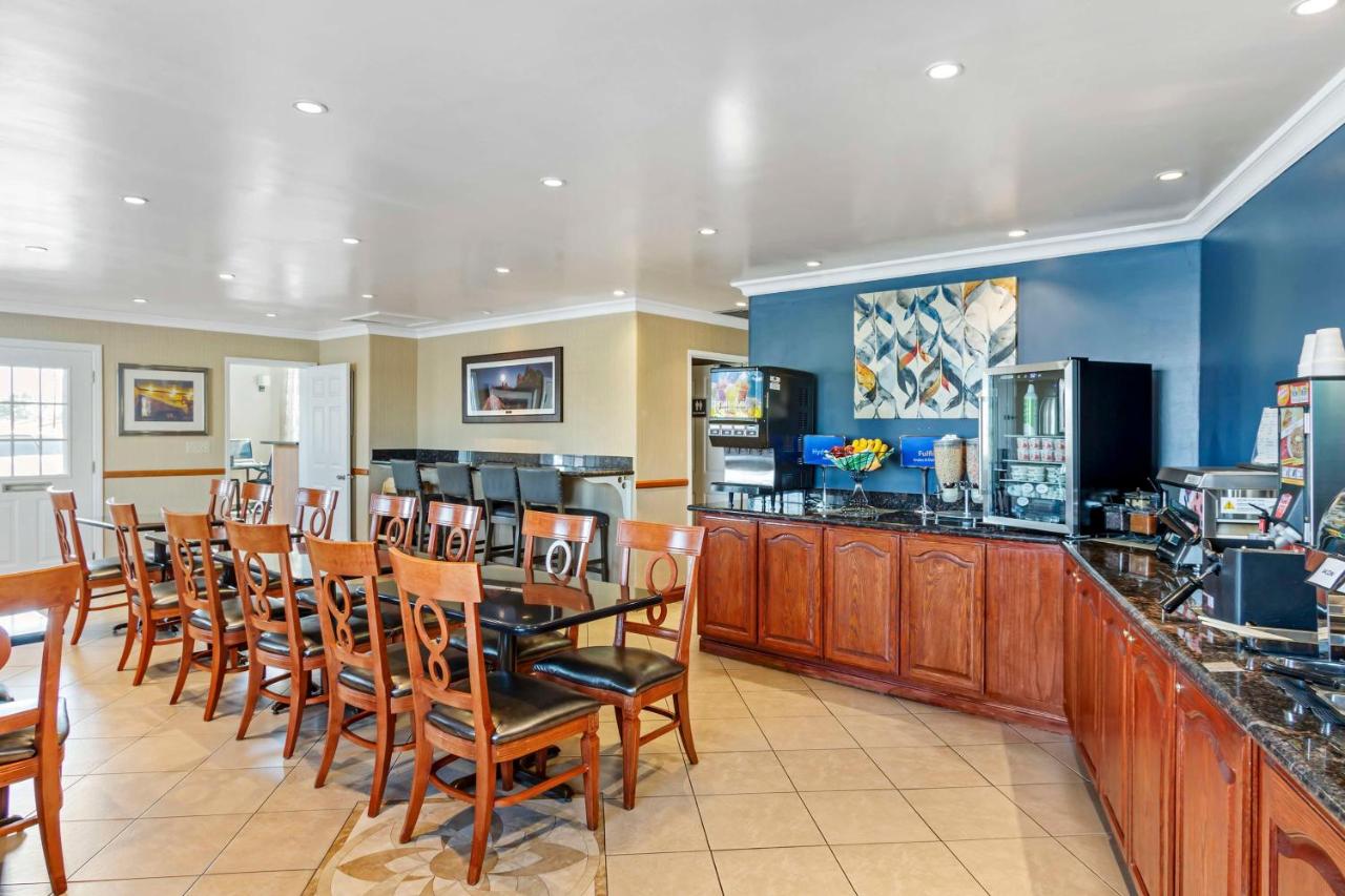 SureStay Hotel by Best Western Ridgecrest — photo 6