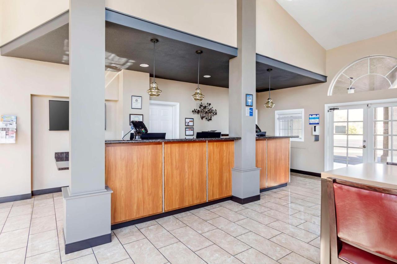 SureStay Hotel by Best Western Ridgecrest — photo 15