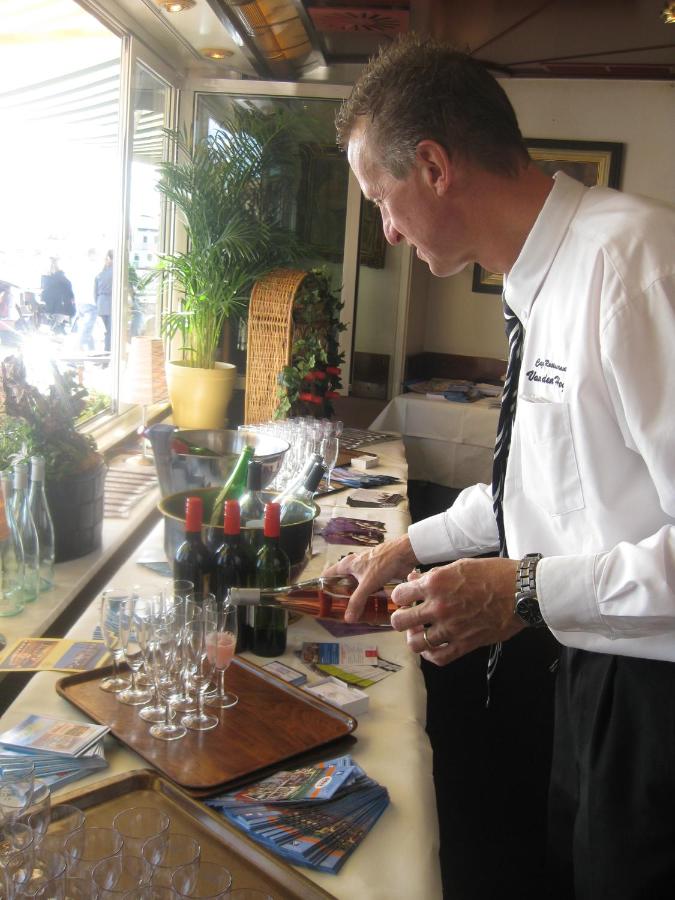 Hotel Cafe Restaurant Van Den Hogen - 4