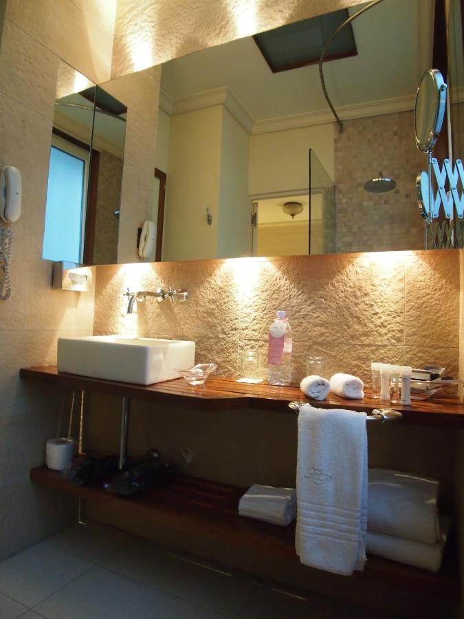 Melia Recoleta Plaza Hotel photo