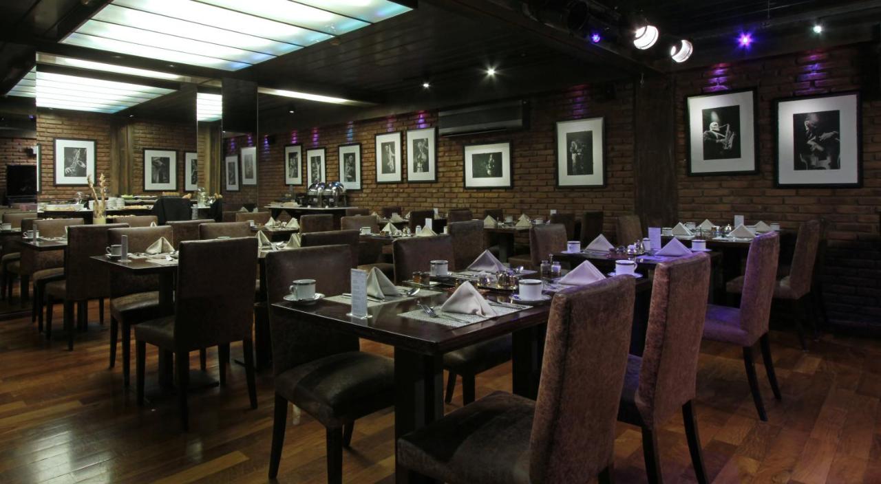 Melia Recoleta Plaza Hotel photo