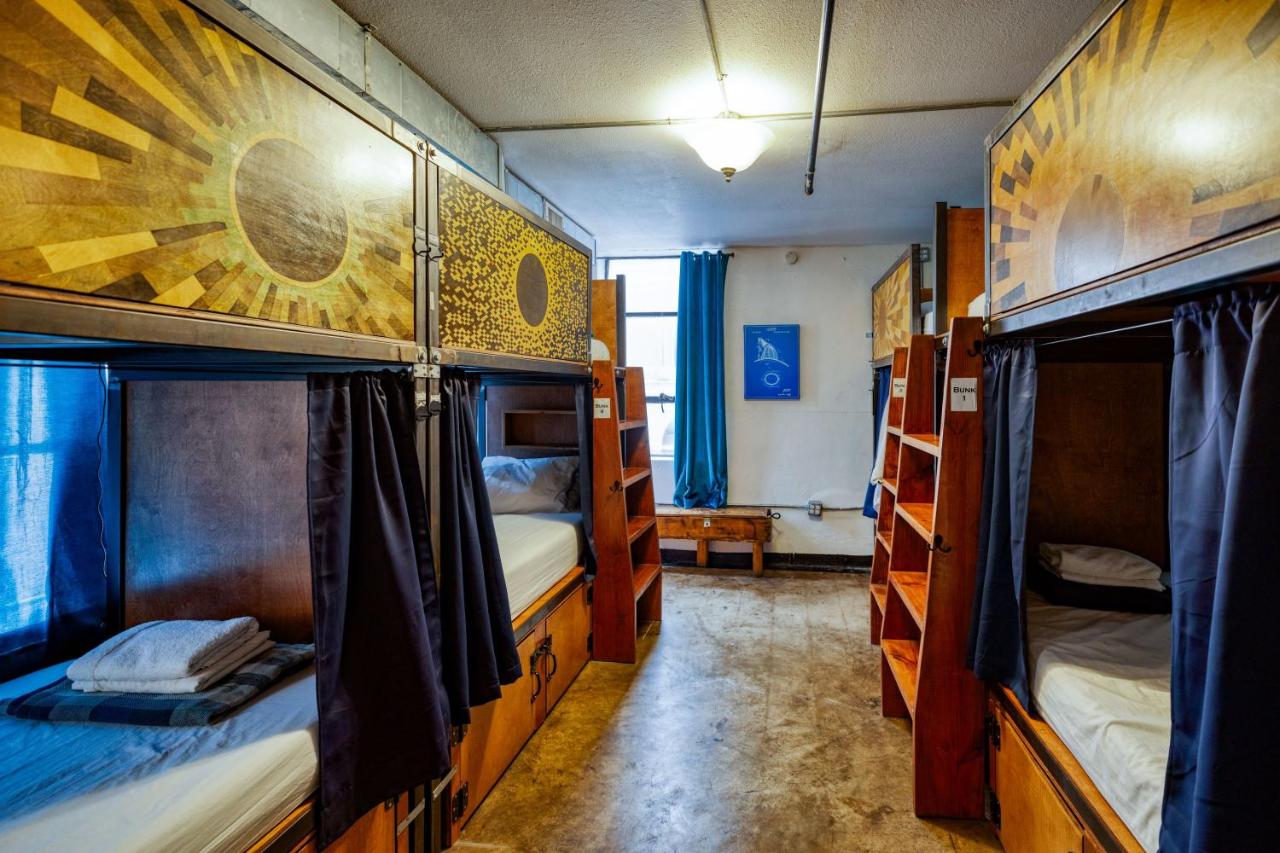 R&R Hostels Austin — photo 23