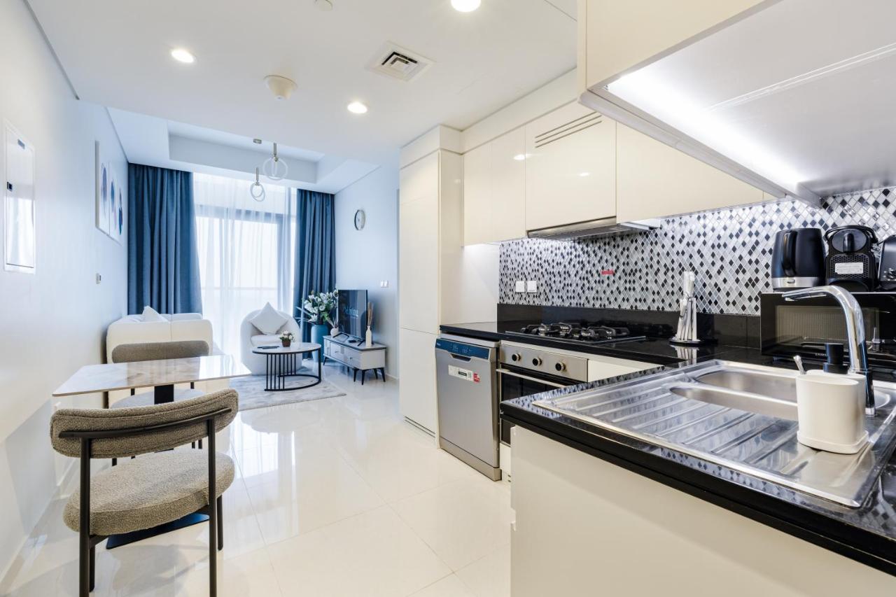 ALiving Charming 1BR I Aykon City Tower, Business Bay - 4