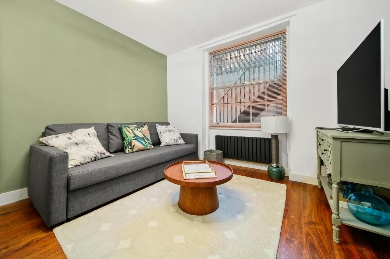 Marble Arch Stylish Abode - 5