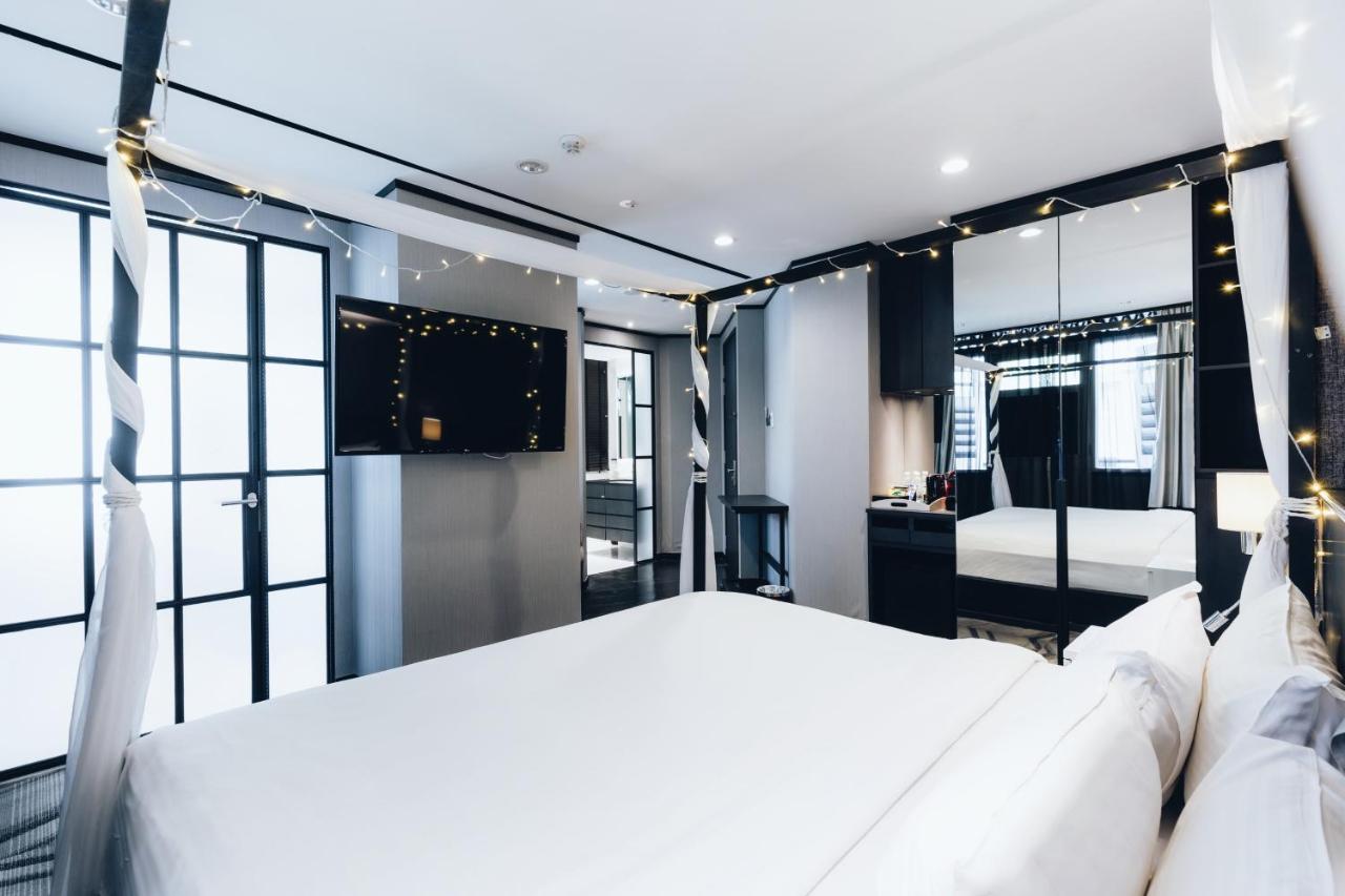 Hotel NuVe Urbane - 2