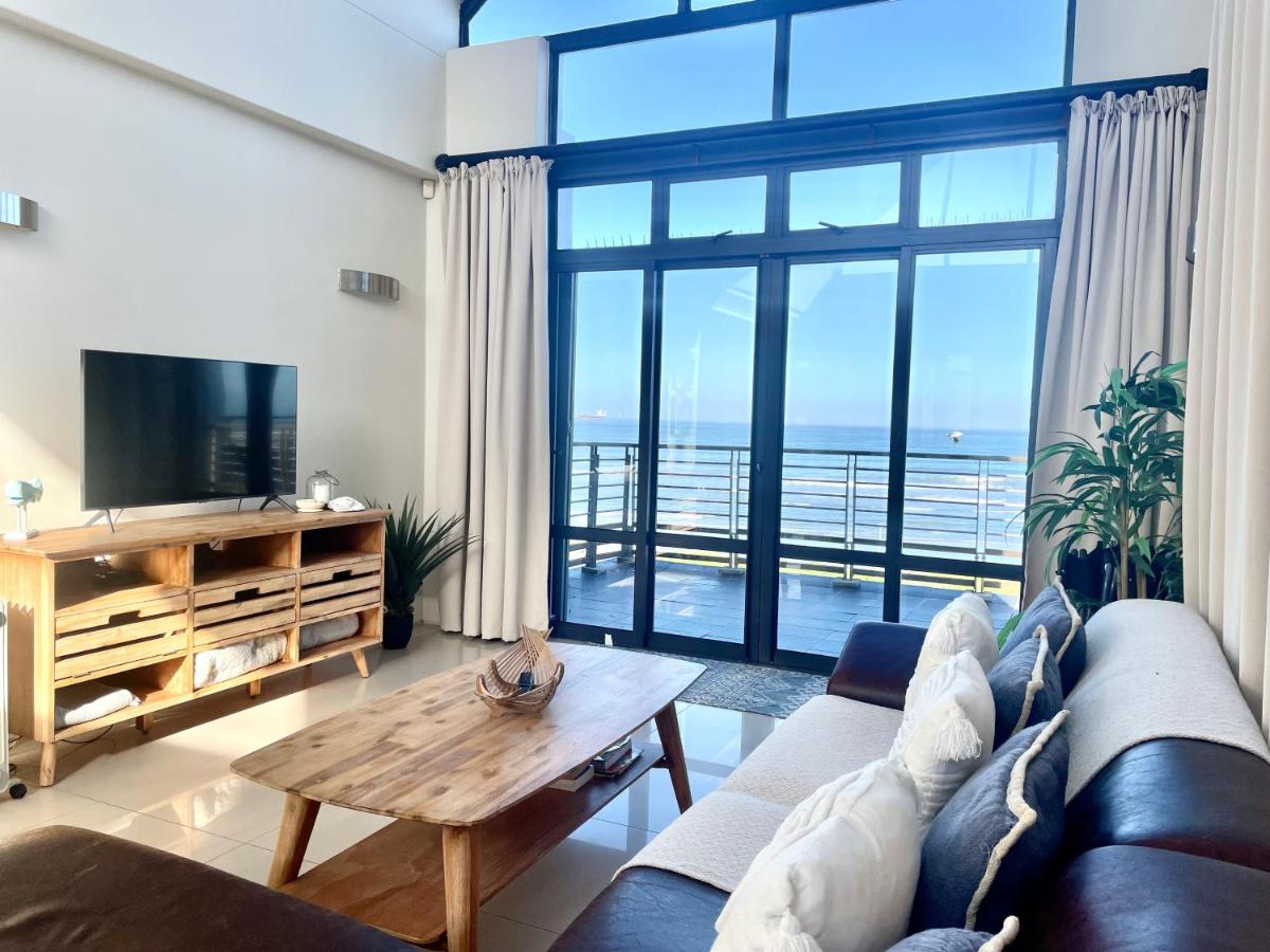 Bloubergstrand Oceanview Escape - 5