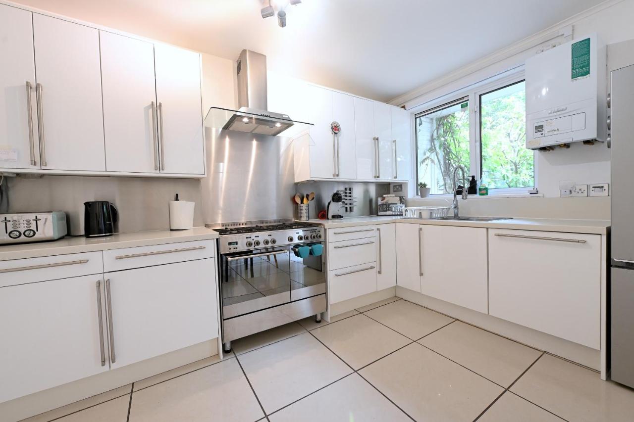 4 BEDROOM PATIO HOUSE REGENT'S PARK - Parking - 4