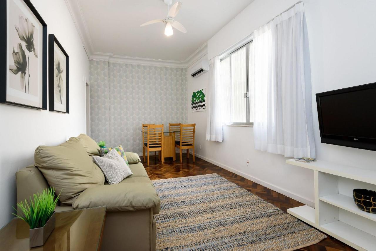 1BDR 100m from Copacabana Beach | RE 85/501