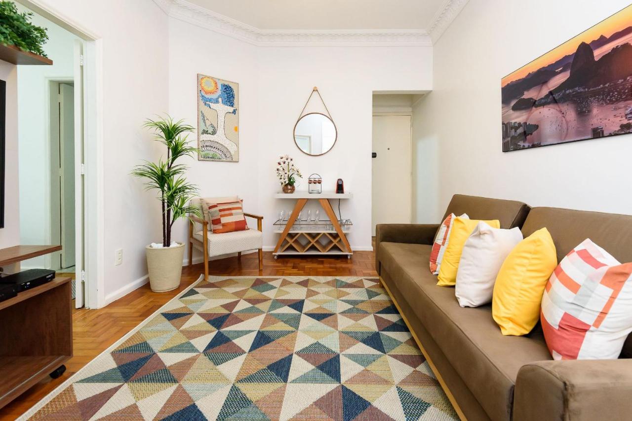 2BDRs 100m from Copacabana Beach | DF 97/702 - 2