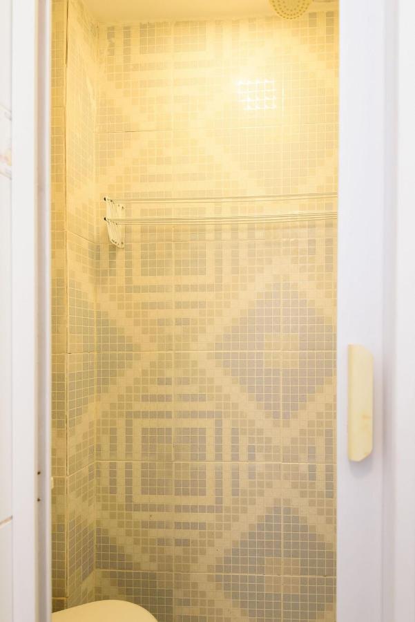 2BDR 350m from Copacabana Beach | SF 135/604 - 3