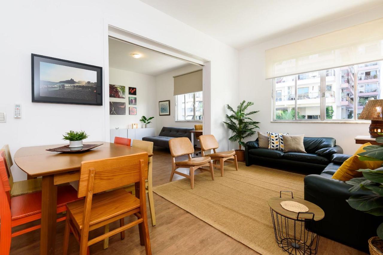 Large Decorated Apartment in Ipanema |BT 185/401