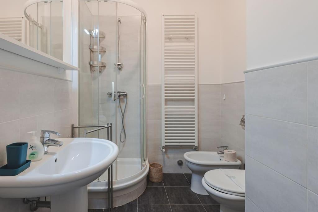 2 Bedroom - Free WiFi - Italian Star Apartment - 2