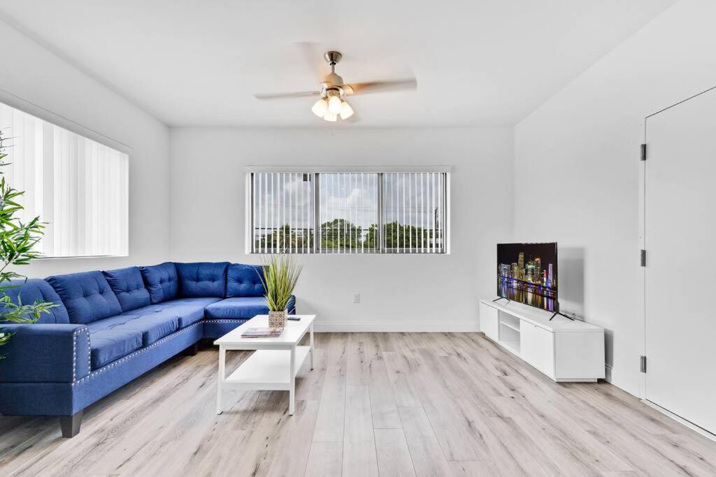 Stylish Lux Apt 5 min walking to Design District apt 7 - 4