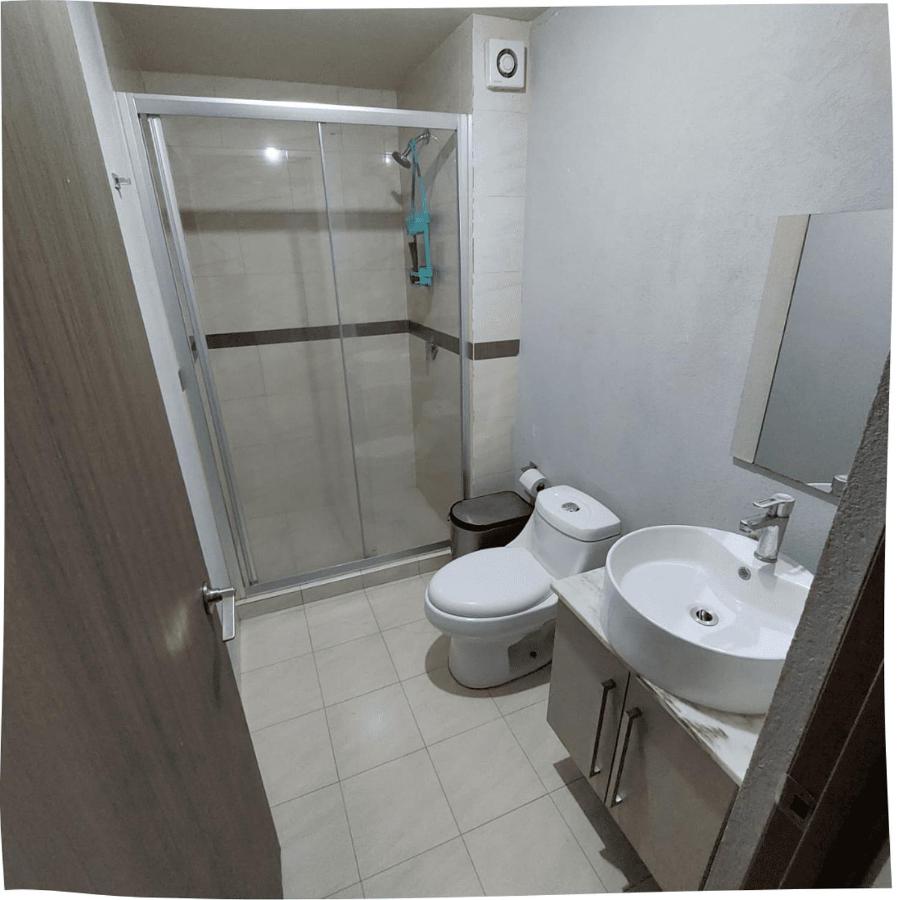 Lindo departamento con estacionamiento gratis - 3