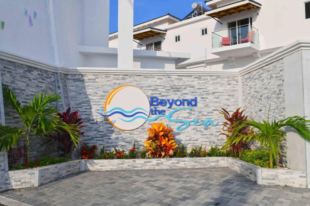 Hospitality Expert BTS 8 - Pool Beach & Bar - 4