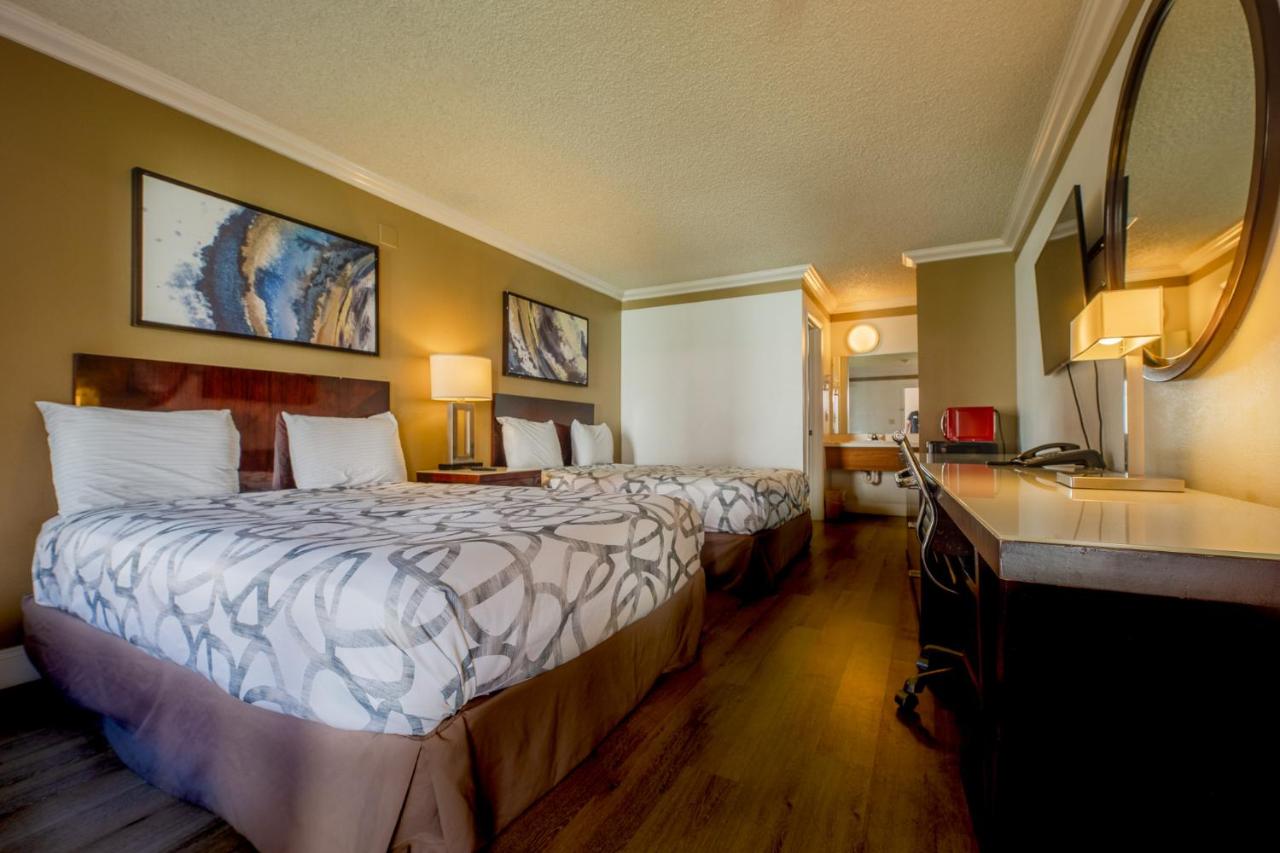 National 9 Inns — photo 20
