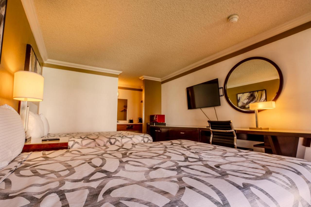 National 9 Inns — photo 12