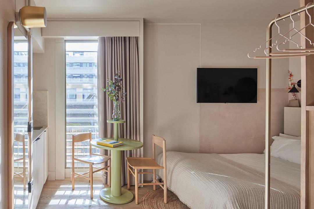 Buckle Street Studios by Locke, Aldgate - 2