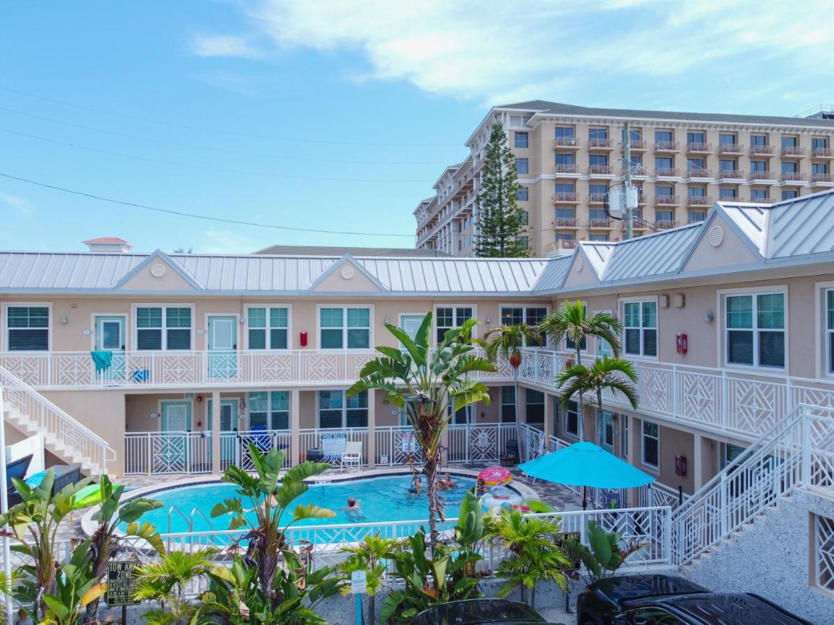 Image: Clearwater Beach Suites #103