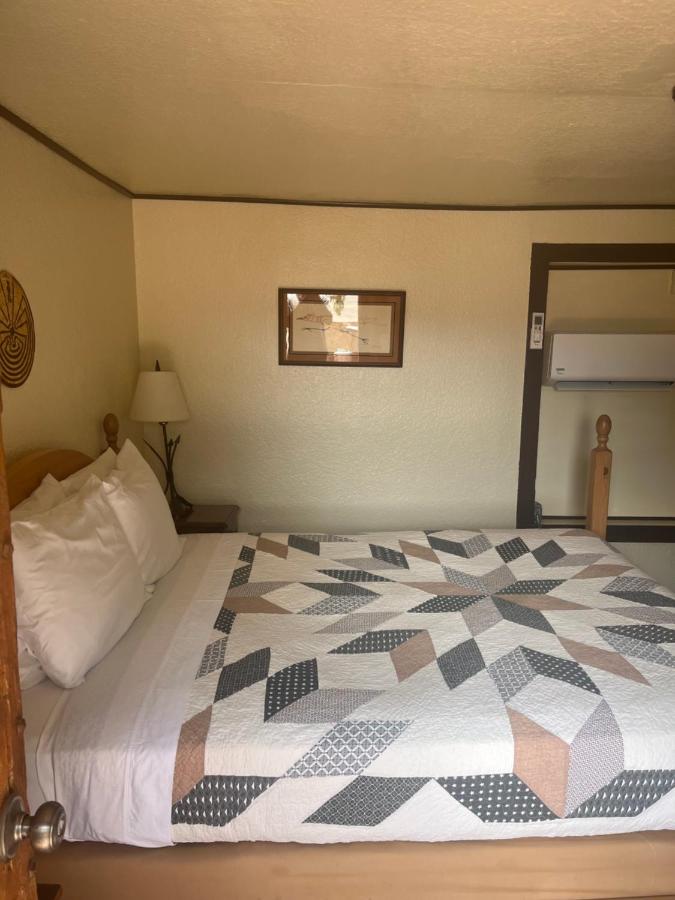 Lee's Ferry Lodge at Vermilion Cliffs — photo 9