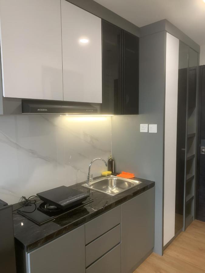 COMFORTSTAY - Citra Plaza Nagoya #11-09 City View - 3