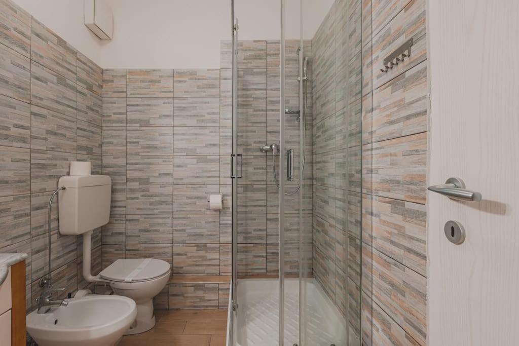 Fibra & Netflix - Largo Barriera Elegant Suite - 3