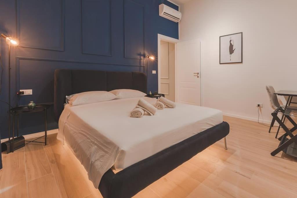 Luxury Apartment - 8 person - Centro Storico Trieste - 2