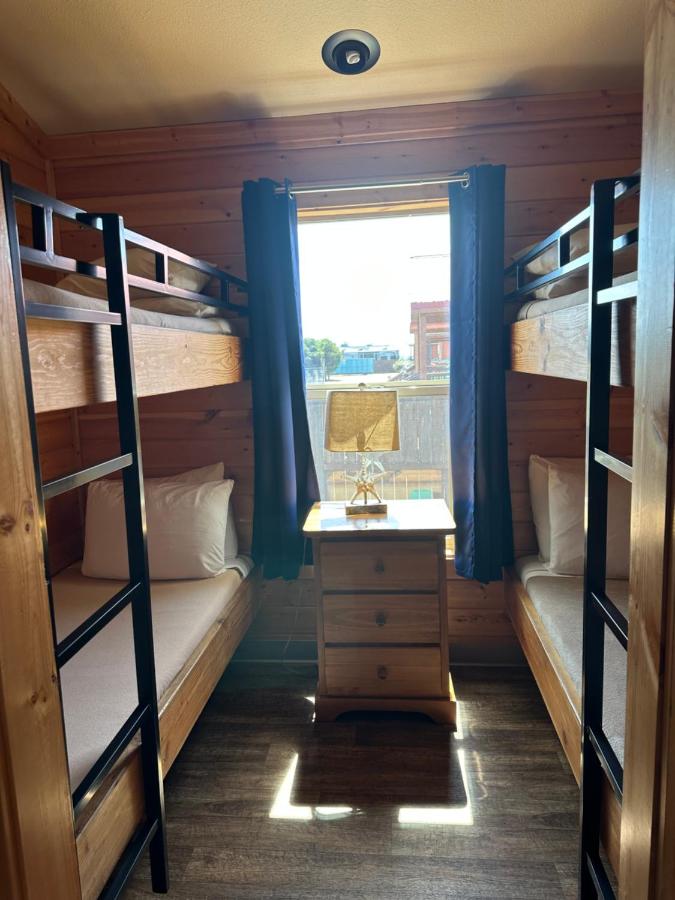 Westport Inn Cabins — photo 24
