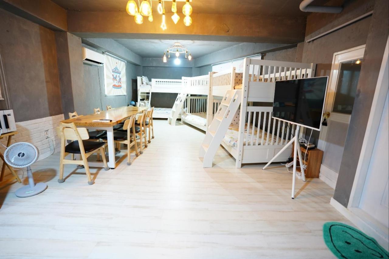 Unicorn Family Residence Seoul - 2