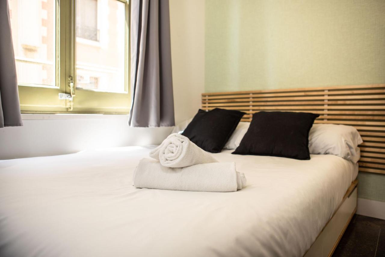 Urbany Hostel BCN GO! - 2