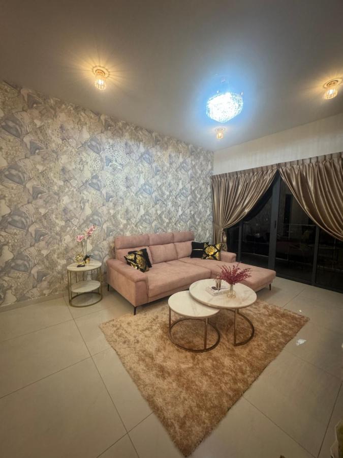 The Seaview Prestige homestay by OnP