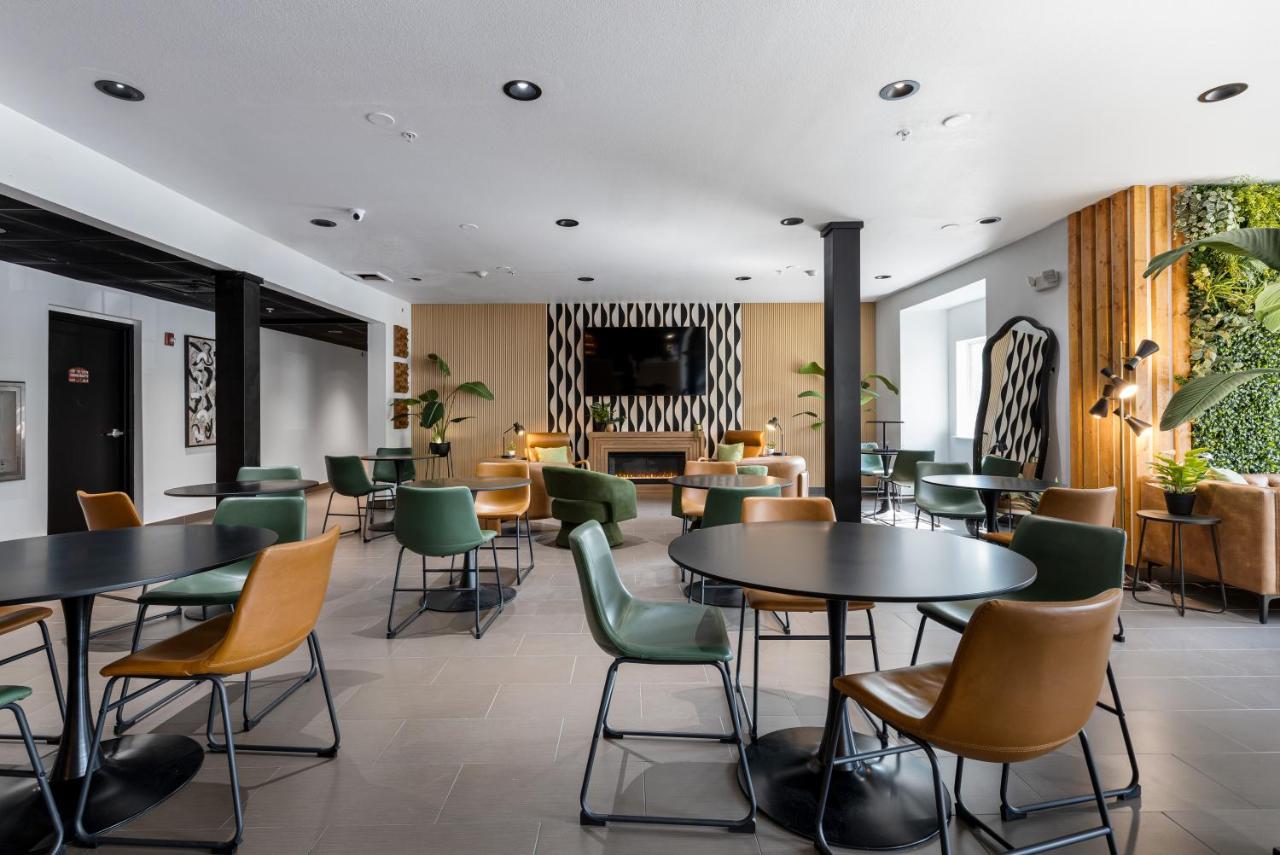 The Block Hotel — photo 18