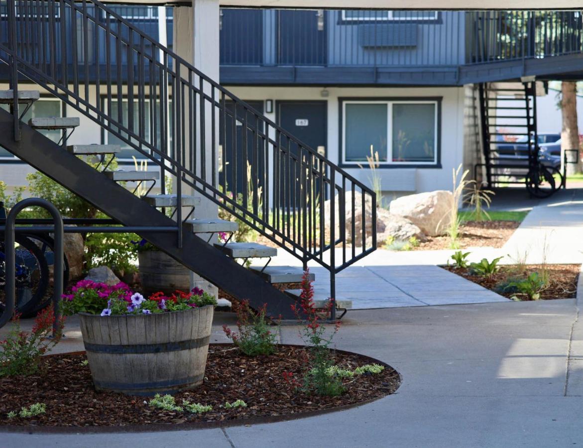 Pineview Motel — photo 14
