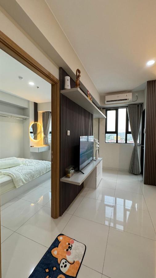 Corner High floor 2BR apartment Batam - 2