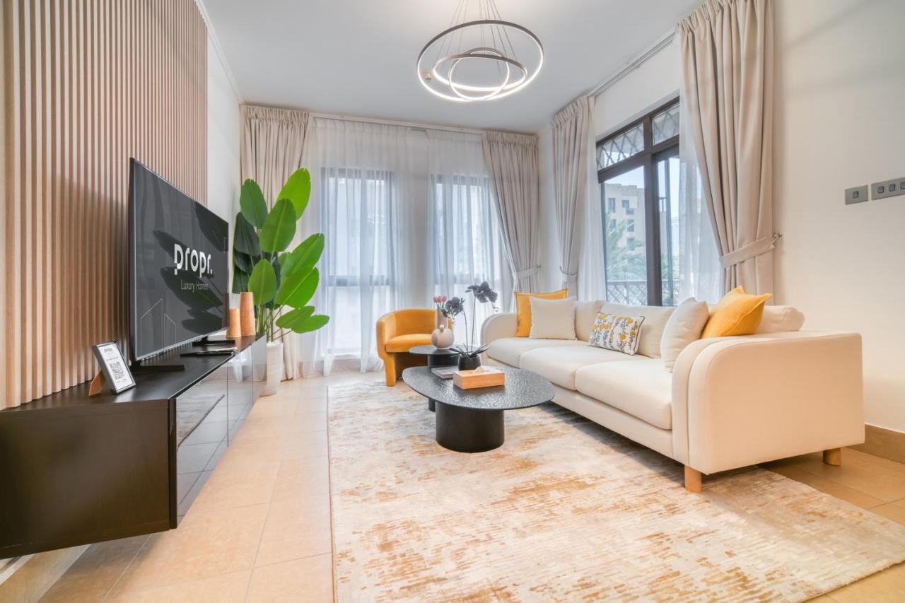 Upscale 1-Bedroom Apt with Iconic Burj Khalifa View