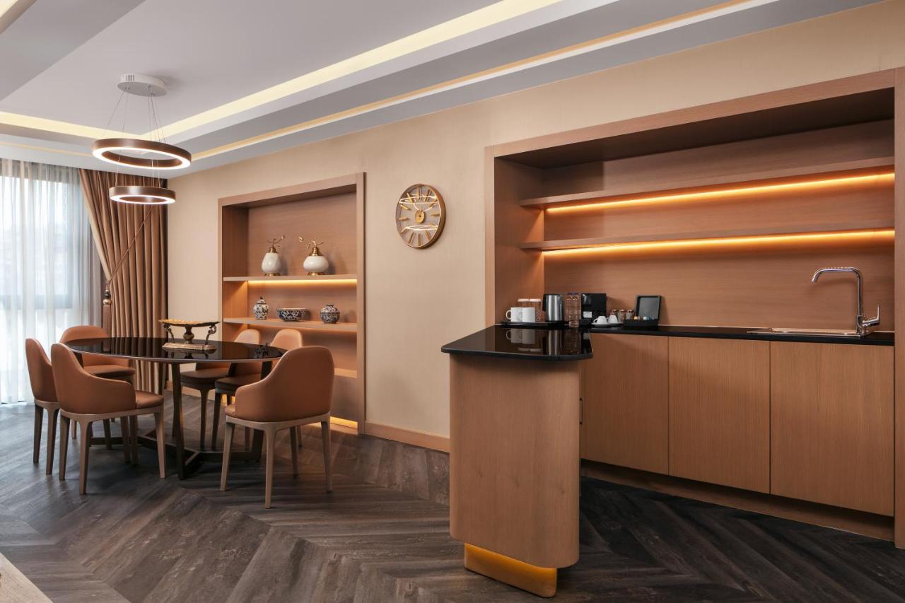 Sheraton Istanbul City Center - 5