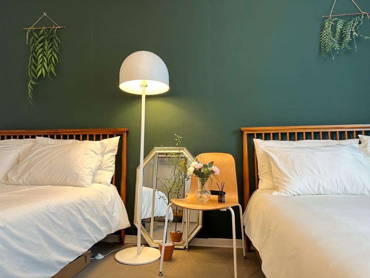 STAY ROCK 樂 2 Room 3 Beds 3 min from Ewha Univ stn