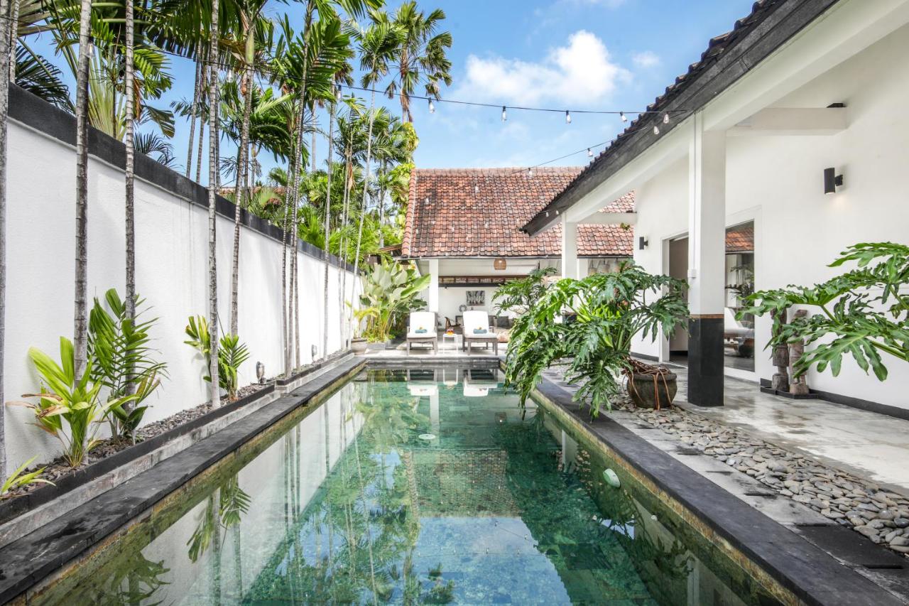 Villa Zebra Seminyak, 4BR private pool villa, Close to Potato Head - 4